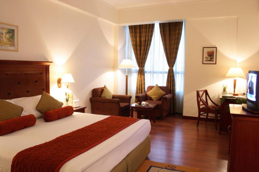 Airport Luxury Hotel New Delhi